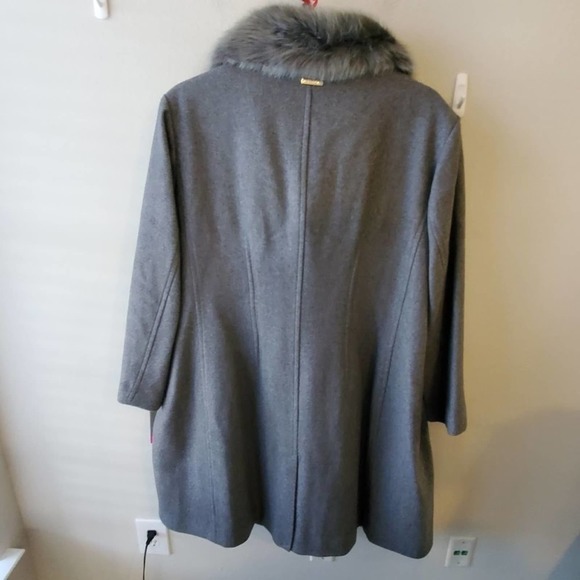 VINCE Camuto faux‎ fur wool coat women's size 3X new!!! - Picture 3 of 11